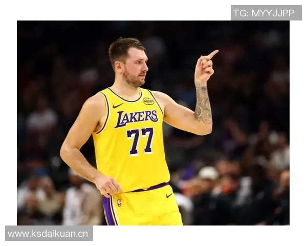 贾里德巴特勒对湖人狂砍35分7篮板9助攻引发多队关注的热议